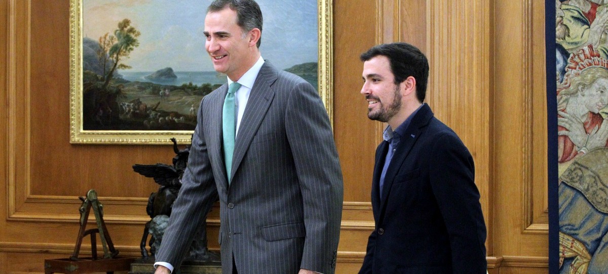 Garzón critica el viaje del Rey Juan Carlos a Suiza y le llueven los zascas