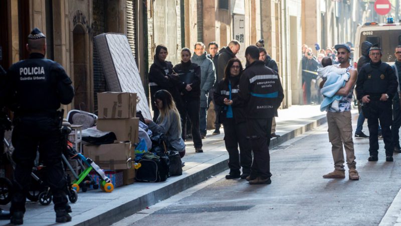 23.000 anuncios de venta de viviendas ‘okupadas’, el 39% en Cataluña, en un portal inmobiliario