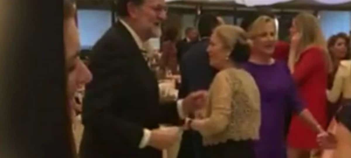 VÍDEO: Así bailó Rajoy ‘Mi gran noche’ en una boda en Murcia