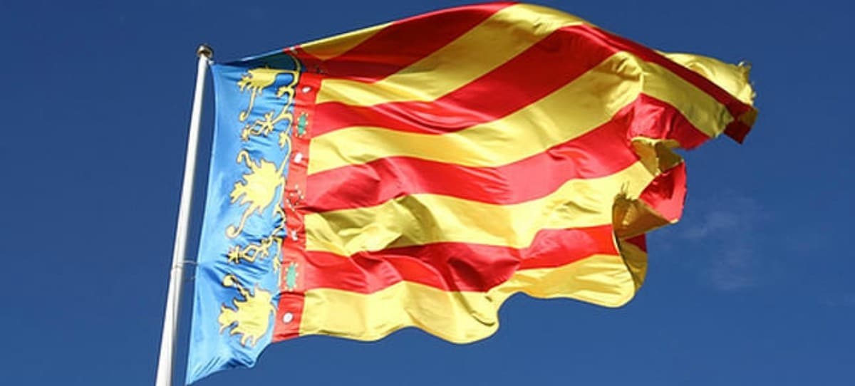 El Ayuntamiento de Castellón envía una carta a los padres para ‘valencianizar’ los apellidos de sus bebés