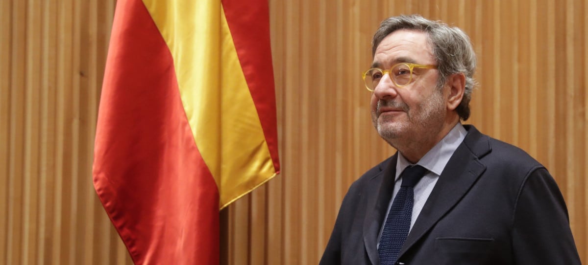 Narcís Serra apunta ahora al ex director de Catalunya Caixa