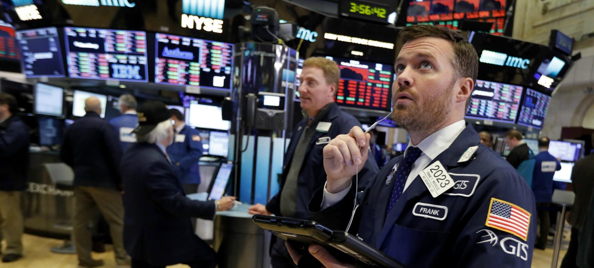 El Dow Jones sufre la mayor caía de puntos de la historia