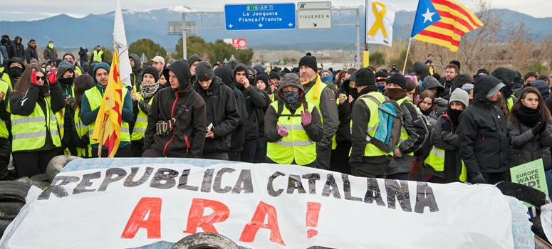 Empresaris de Catalunya : Los separatistas son peligrosos para la riqueza y el empleo