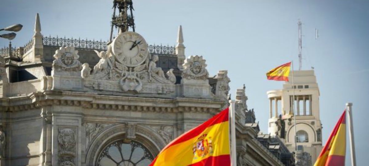 La deuda pública de España: cada español debe 25.306,97 euros