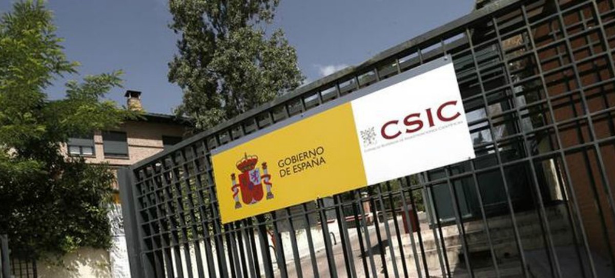 Aena dona dos millones de euros al CSIC para apoyar las investigaciones sobre el coronavirus