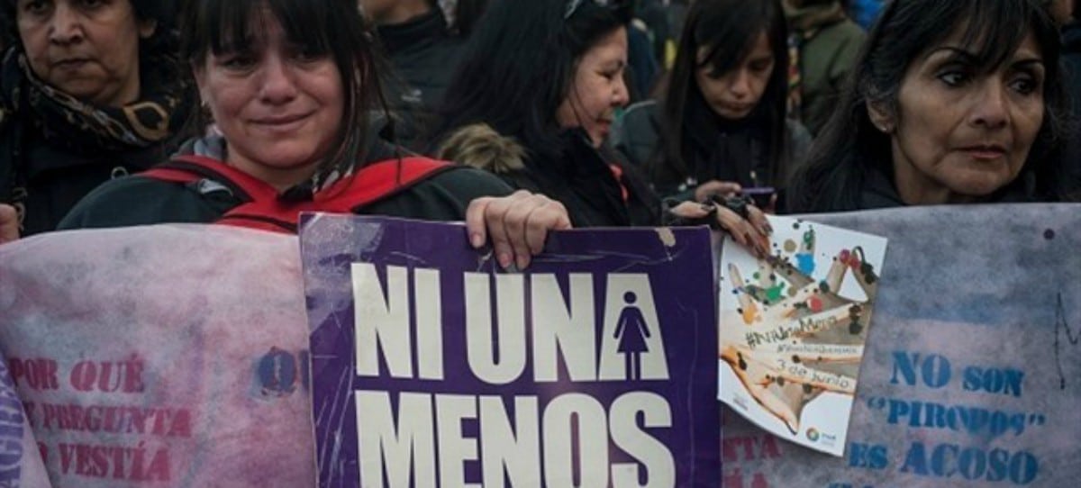 Los 19 puntos feminazis de CCOO: piden eliminar nombres católicos y prohibir el fútbol en el recreo