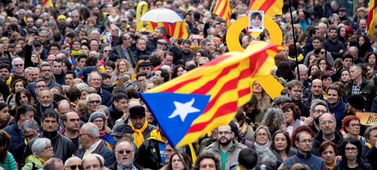 JxCat exige ahora a Sánchez sanciones para las empresas que no quieran volver a Cataluña