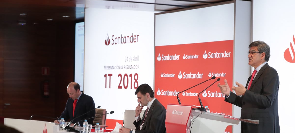 Banco Santander descarta por ahora comprar en España