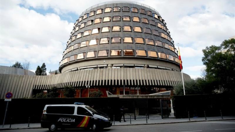El TC admite los recursos de Galicia y Madrid contra el impuesto a grandes fortunas