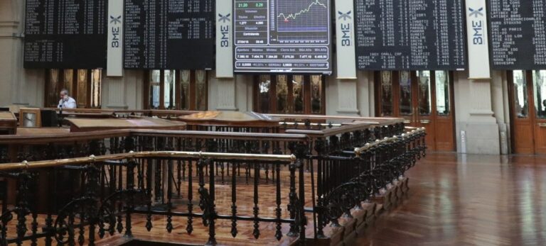 Interior de la Bolsa de Madrid