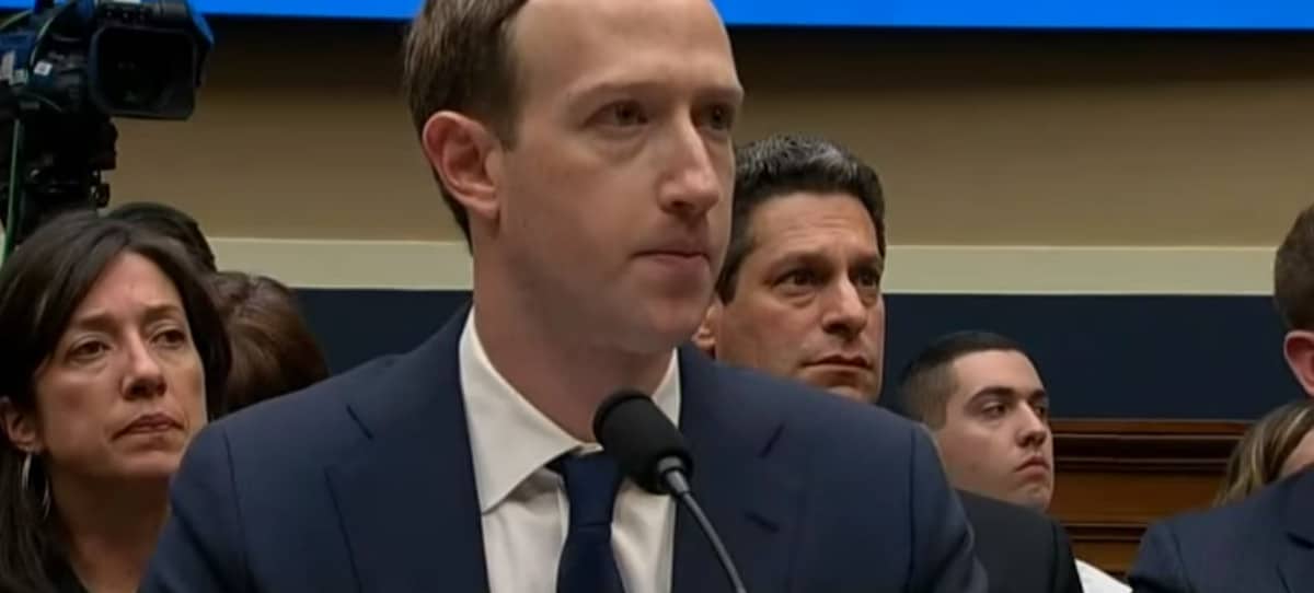 Mark Zuckerberg pierde 20.000 millones con el desplome de Facebook