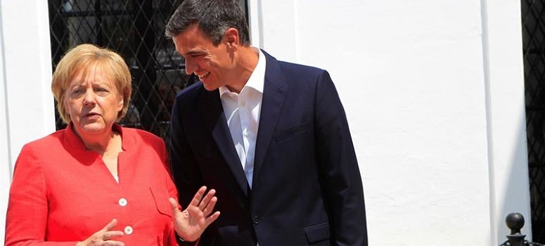 Merkel lee la cartilla a Sánchez y el Aquarius ya no puede atracar en España con inmigrantes
