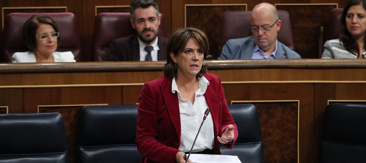 Los bancos que pleiteen por las cláusulas suelos serán sancionados, según Dolores Delgado