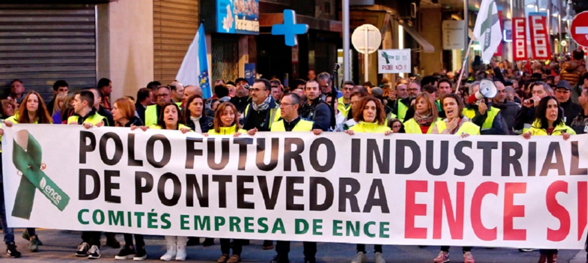 Protesta en Madrid contra la decisión de Sánchez de no defender la prórroga a Ence que aprobó Rajoy
