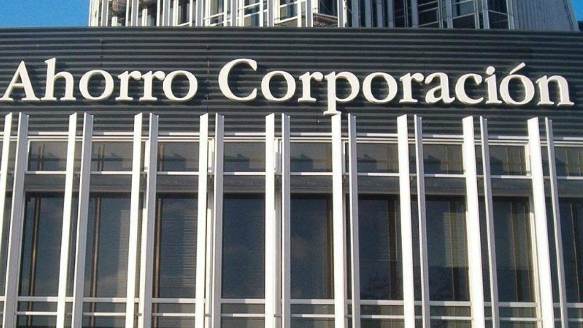 La portuguesa Amorim adquiere casi el 10 % de Ahorro Corporación