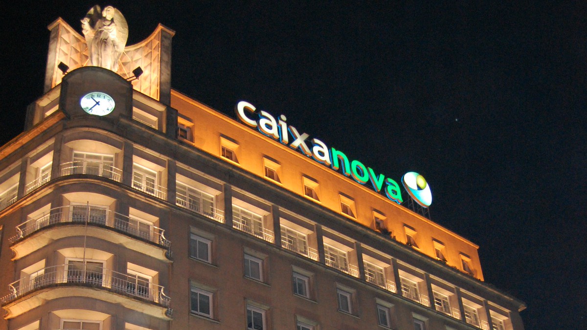 La cúpula de Caixanova, a juicio desde este lunes por una operación urbanística