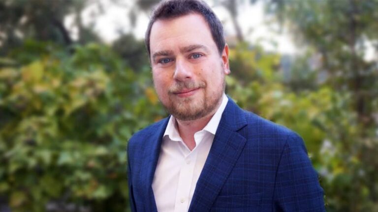 Director de Relación con Inversores y Comunicación de Grenergy.