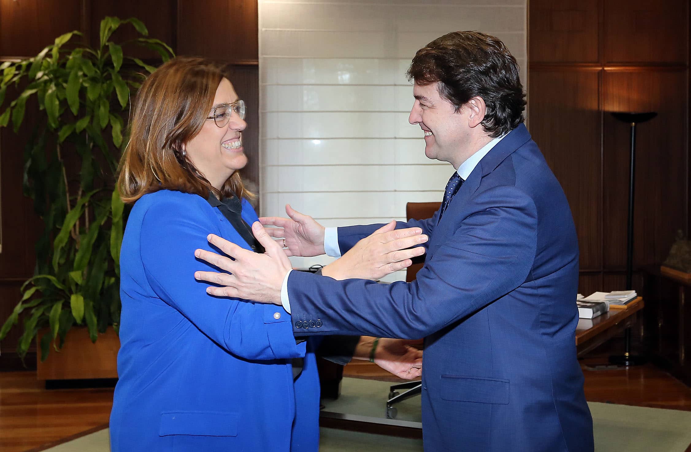 Mañueco cree que en la Comunidad no es necesario el PIN porque no se adoctrina