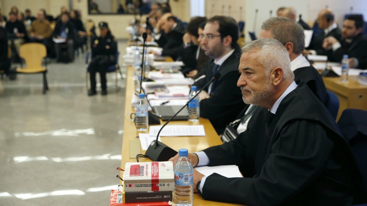 Aplazado el juicio de Ausbanc al tener coronavirus la esposa de un acusado