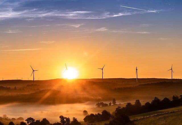 Energías renovables o tecnología: dos áreas con carencia de profesionales