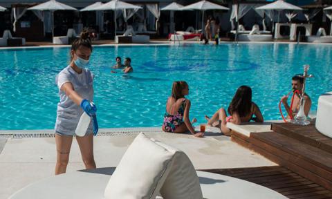 piscina coronavirus