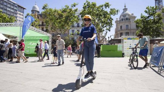 Norauto lanza la primera guía que recopila la normativa sobre patinetes eléctricos