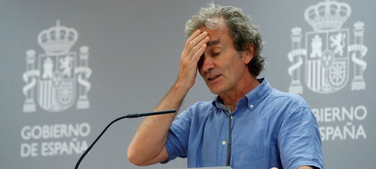 Con Sánchez de vacaciones, Simón recurre a los ‘influencer’ para que ayuden a controlar el caos del coronavirus