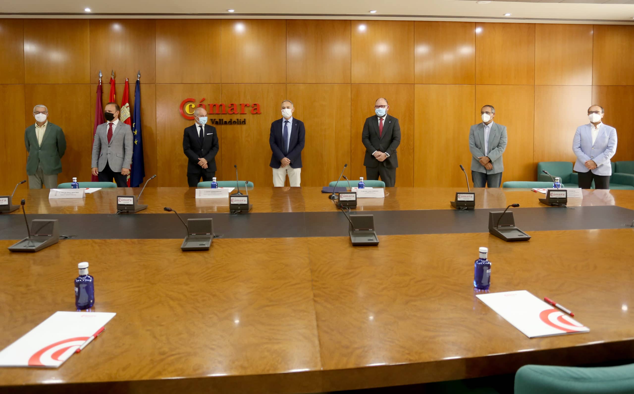 Cámara de Comercio, Universidad de Valladolid y Renault-Nissan formarán directores de operaciones