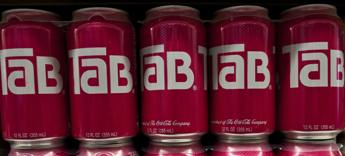 Coca-Cola elimina Tab, el primer refresco sin azúcar de la compañía e icono de los 80