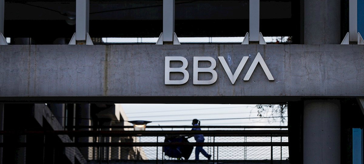 BBVA, perspectiva negativa para S&P por el rating soberano español
