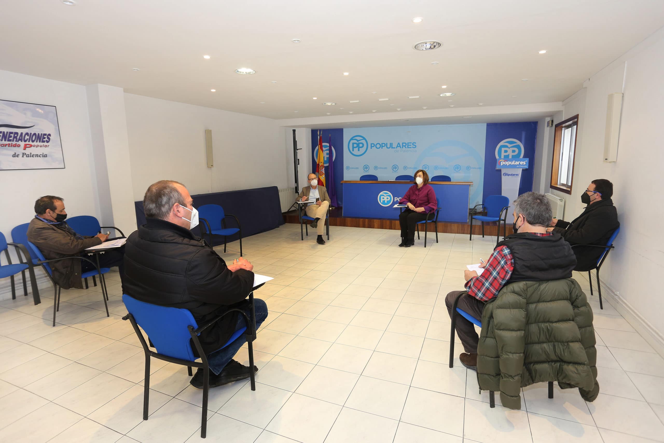PP de Palencia y las OPA intentan frenar en las administraciones las medidas sobre el lobo