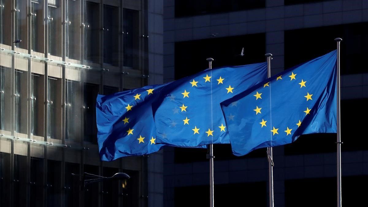 La pandemia pone fin al crecimiento de la UE, la economía cae un 6,4 % en el 2020
