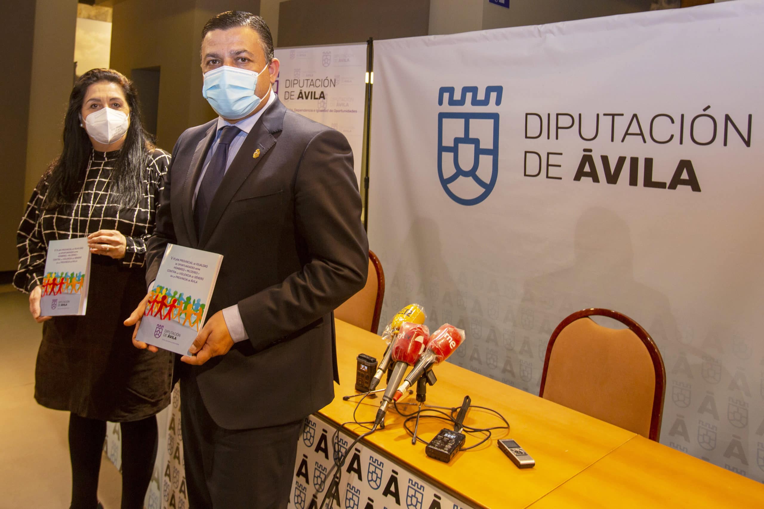 La Diputación de Ávila consensúa con todos los grupos el V Plan de Igualdad