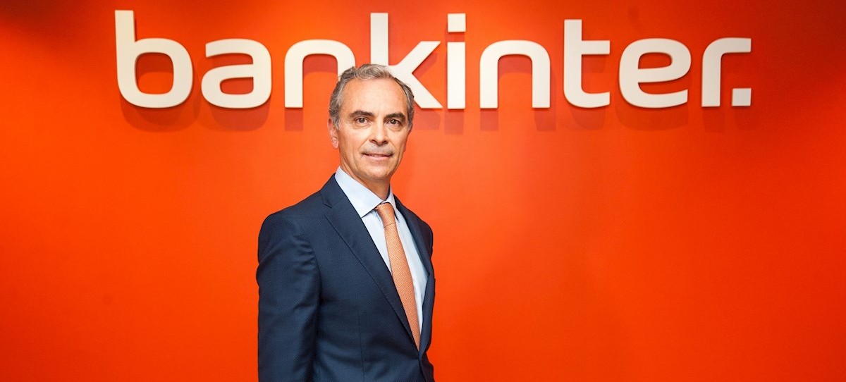 Bankinter se desmarca del resto de la banca y descarta despidos