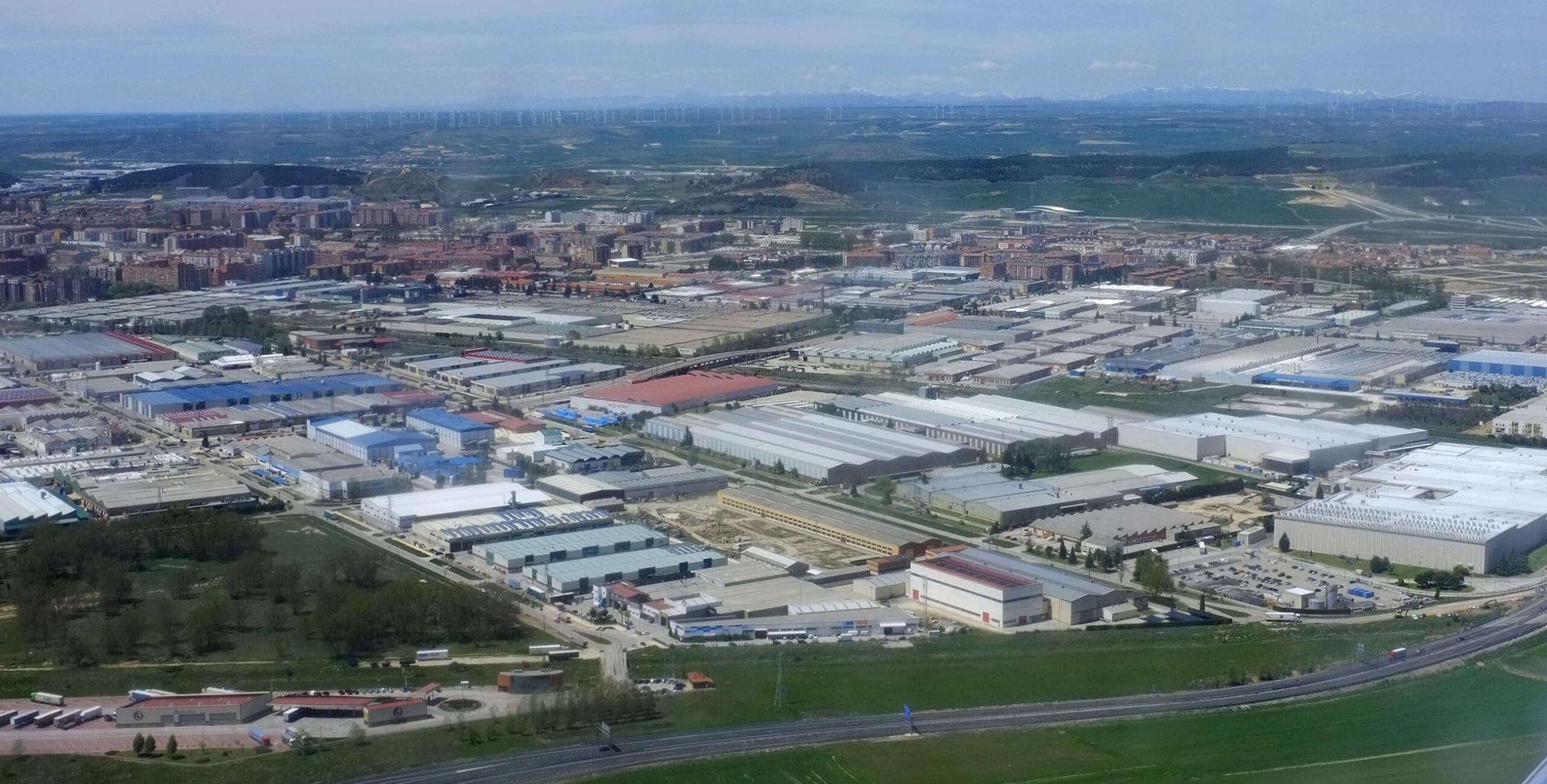 Cajaviva y FAE renuevan sus acuerdos para impulsar las empresas de Burgos