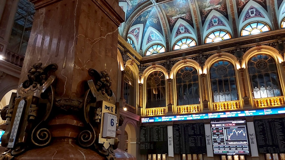 A la banca le sienta bien en el IBEX 35 la inmediata subida de tipos de interés
