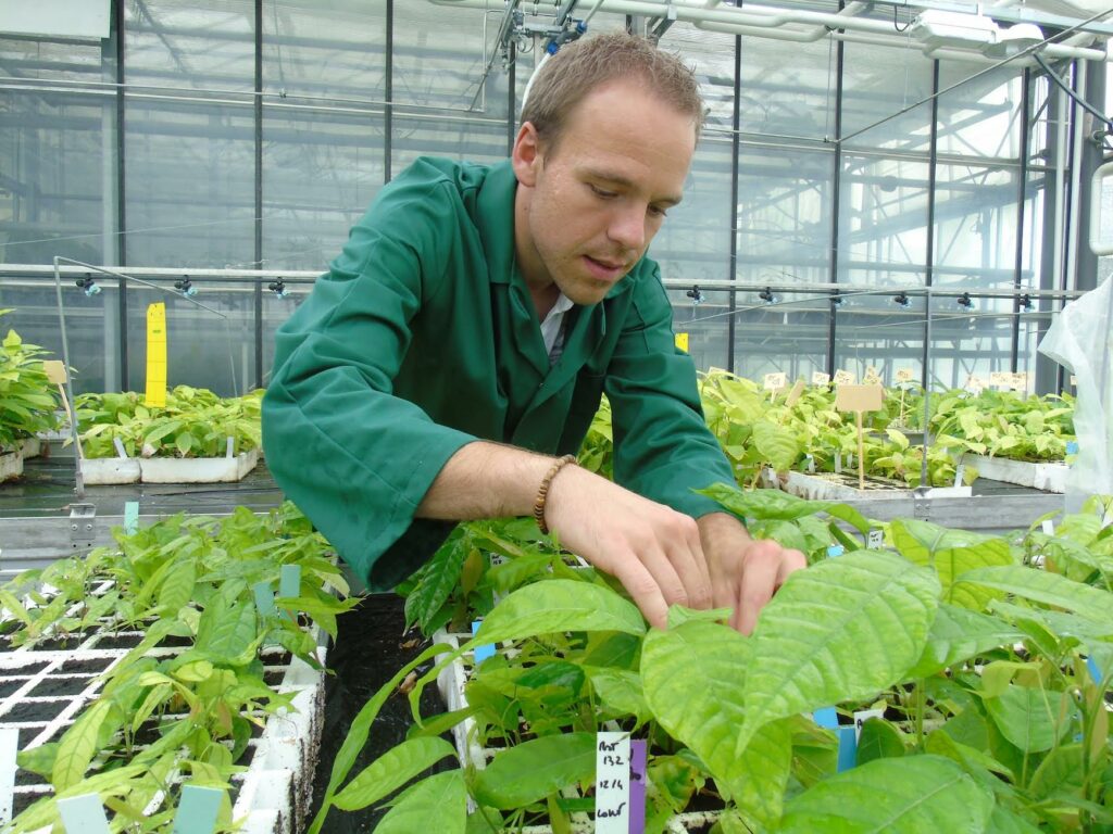 Nestlé fortalece su experiencia en ciencias agrícolas con un nuevo centro