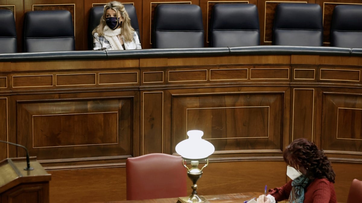 Los trabajadores de Alu Ibérica piden la dimisión de Reyes Maroto, Teresa Ribera y Yolanda Díaz