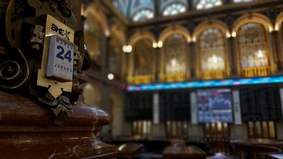 El IBEX 35 se apoya en el 8.300 para frenar las ventas