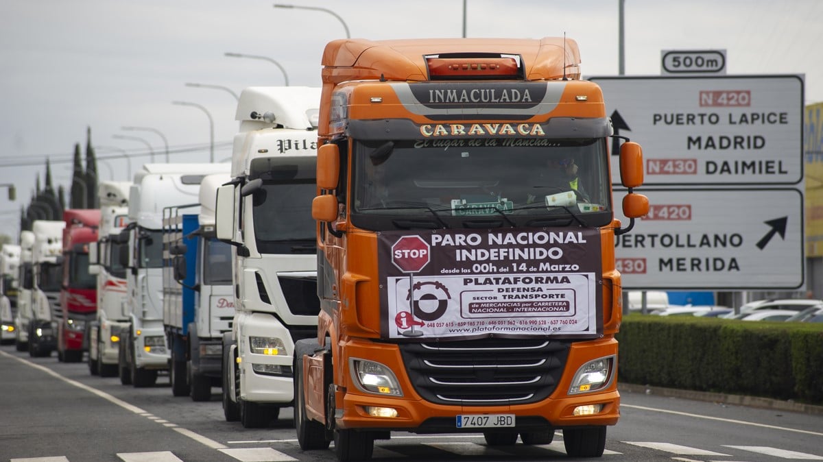 Francia, a diferencia de España, desactiva la huelga de camioneros con un plan de 400 millones