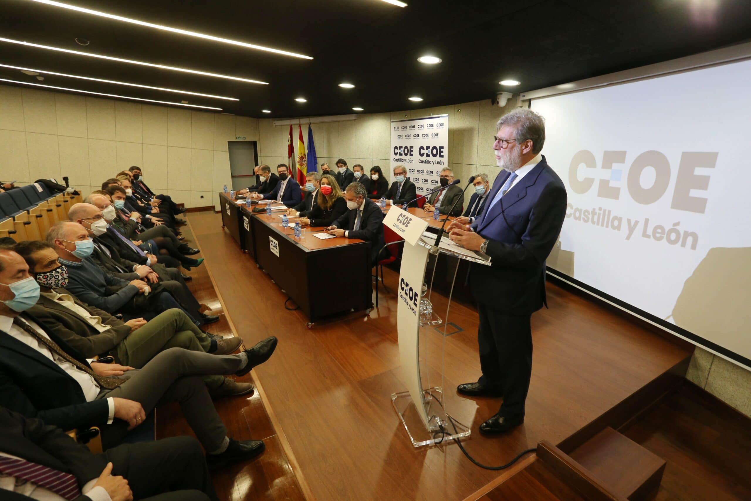 Santiago Aparicio, reelegido presidente de CEOE Castilla y León