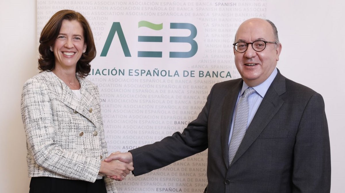 Alejandra Kindelán, nueva presidenta de la patronal bancaria AEB