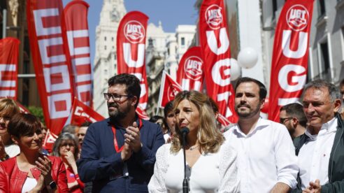 Díaz arremete este Primero de Mayo contra la fusión del BBVA y Banco Sabadell