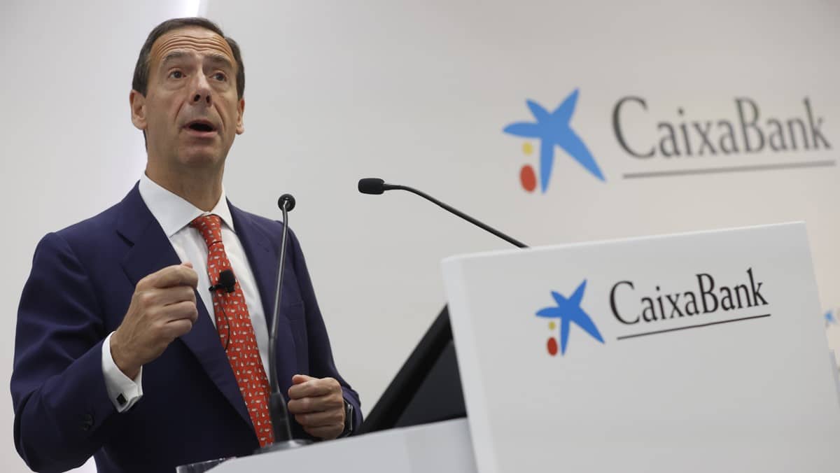Gortázar vende 500.000 acciones de CaixaBank por 1,83 millones de euros