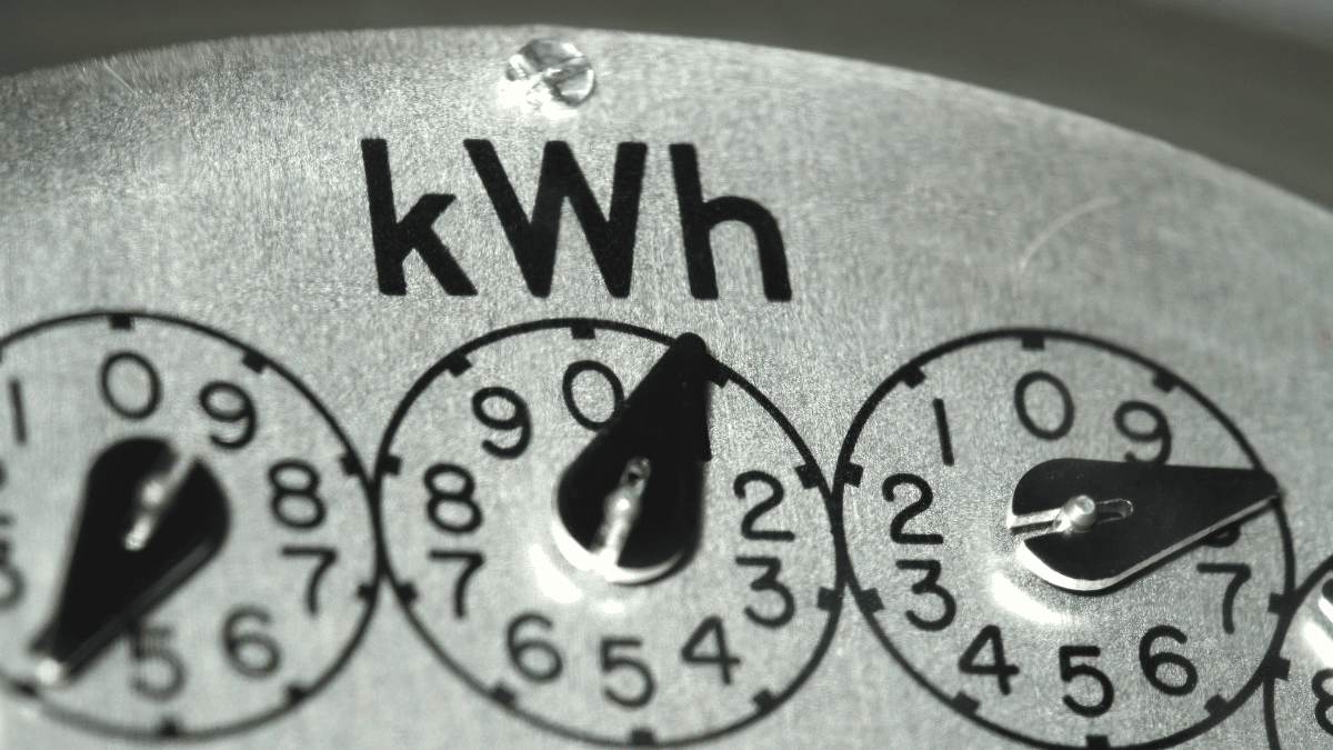 El 85% de los españoles ha modificado sus hábitos de consumo eléctrico