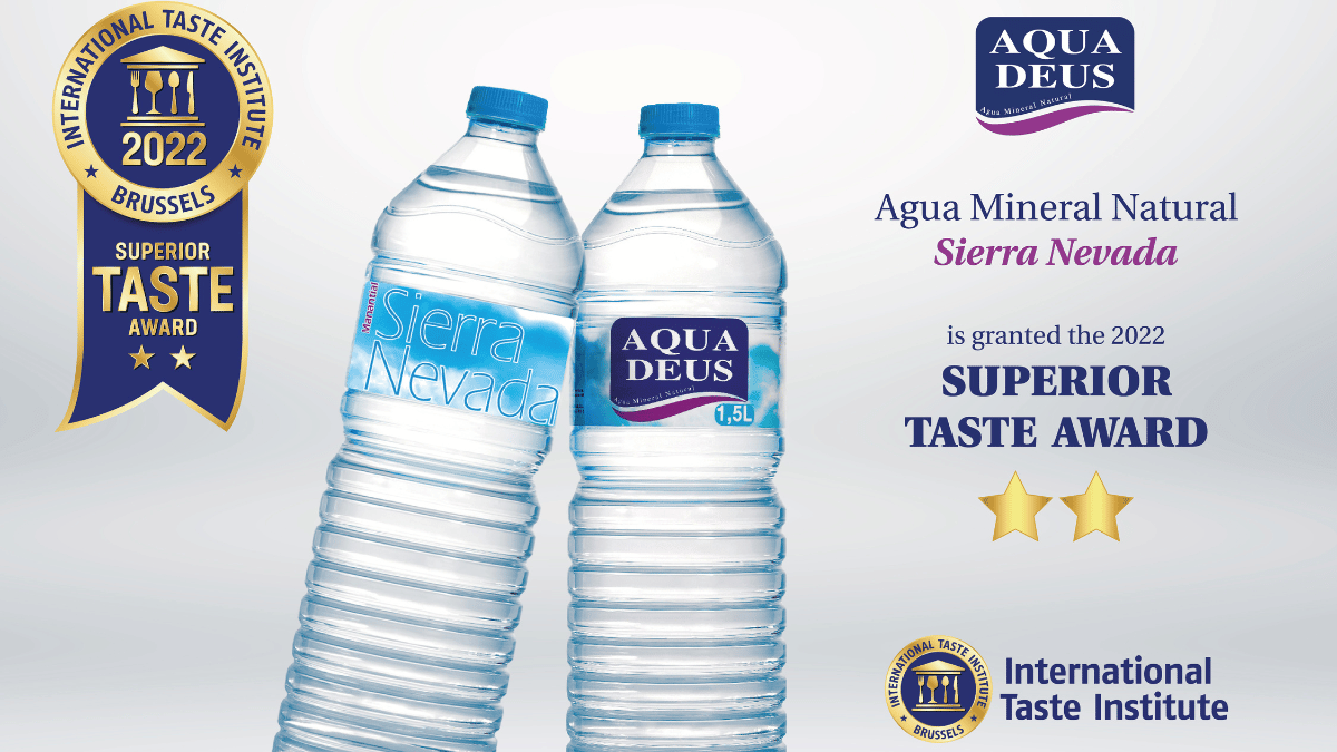 El agua mineral natural Aquadeus Sierra Nevada consigue dos estrellas en los Superior Taste Awards￼