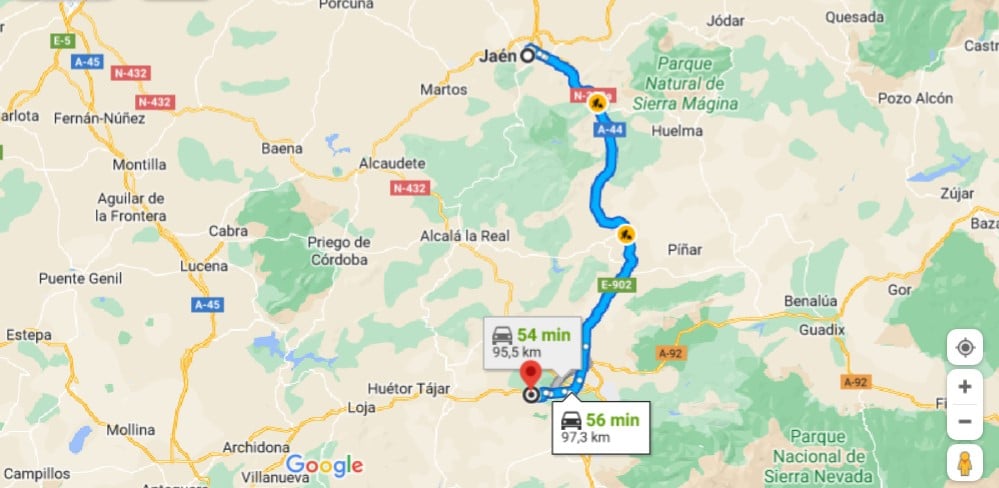 Aena denomina el aeropuerto Granada-Jaén, pese a que Jaén está casi a 100 kilómetros