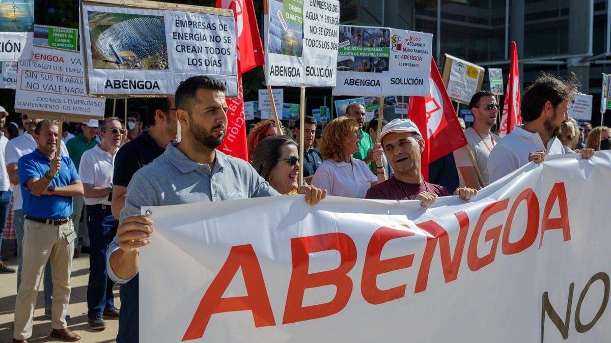 Abengoa pide preconcurso para más de 27 sociedades del grupo