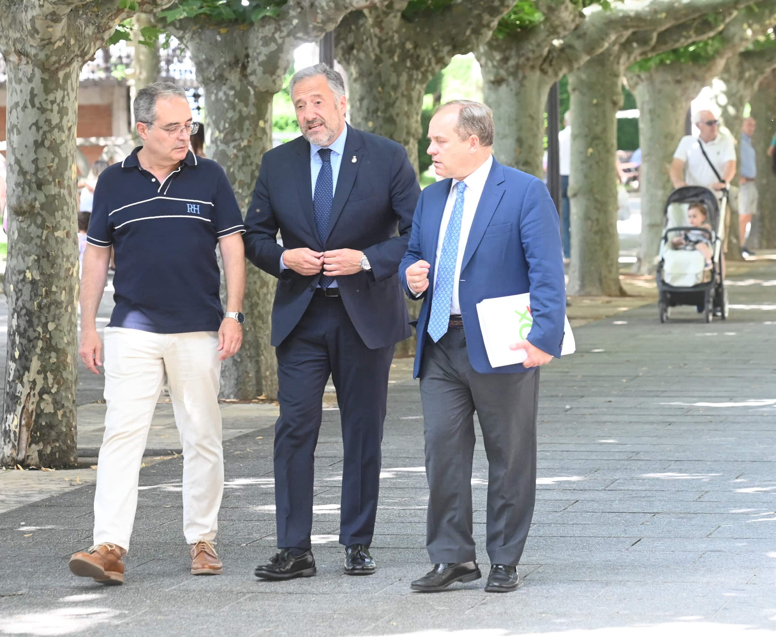 Pollán realiza su primera visita institucional a Burgos