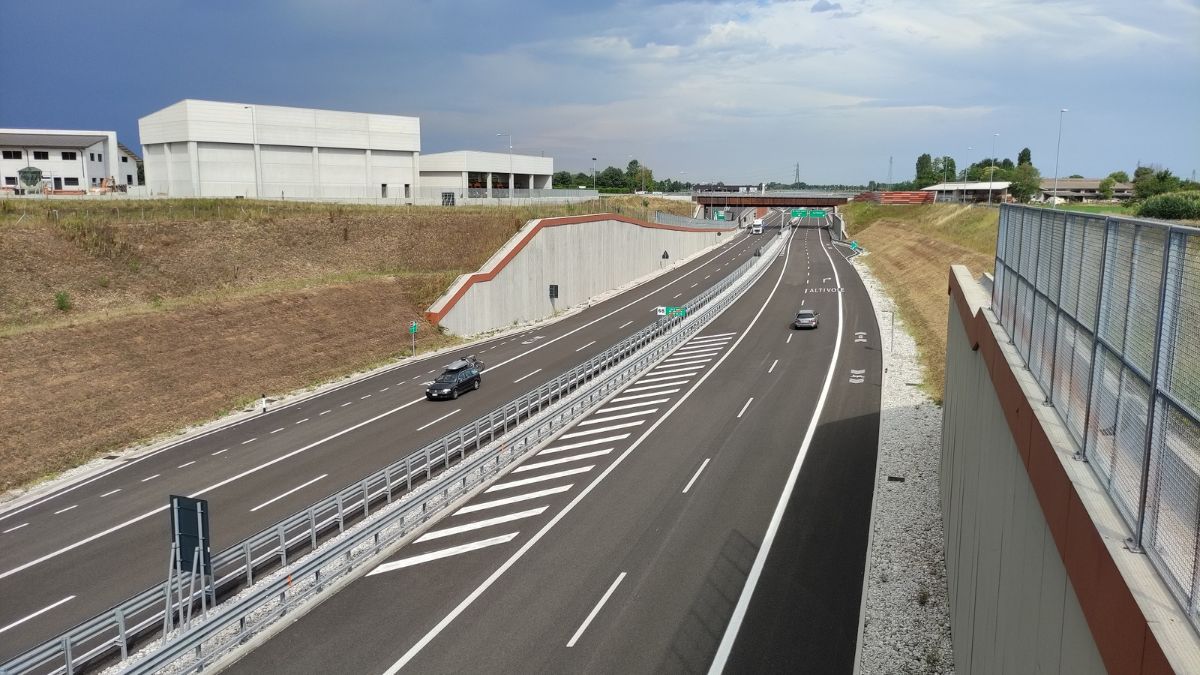 Sacyr y Fininc ponen en servicio el quinto tramo de la autopista Pedemontana-Veneta (Italia)